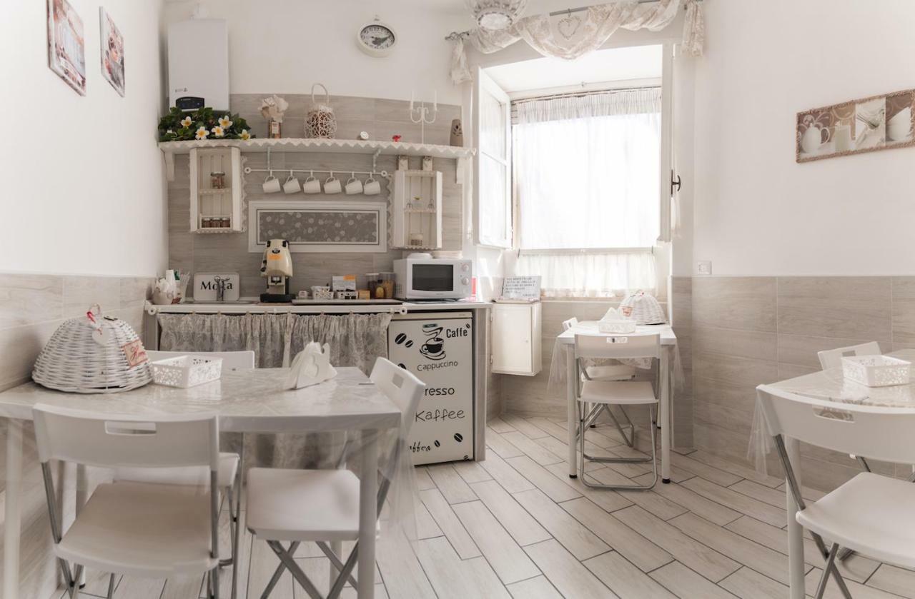 Il Frangipane Bed & Breakfast ฟอร์เมีย ภายนอก รูปภาพ